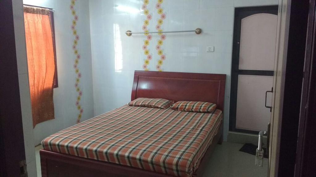 New Regency Hotell Chennai Exteriör bild